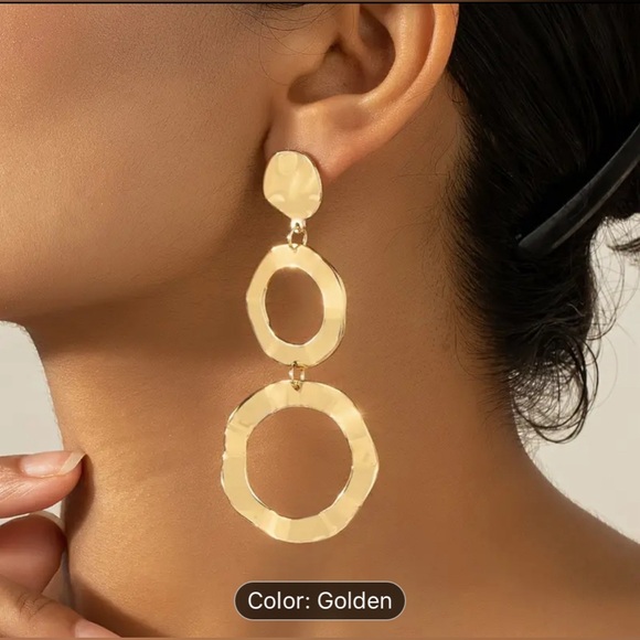 Jewelry - 18k Gold Plated Circle Dangle Earrings